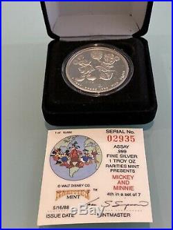 1oz Solid Silver Coin RARE MICKY AND MINNI DATE 5/16/88