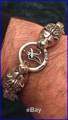 Antiqu Vintage Italian Designer Solid Silver Bracelet As Two Lion Holding A Ring