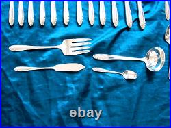 Lasting Spring Sterling Silver flatware by Heirloom for 12 89 pc 2624 gr