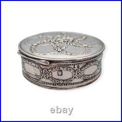 Minerva 950 Hénin & Cie Solid Silver French Case, Floral Embossed Engraving Minerva 950 Hénin & Cie Solid Silver French Case, Floral Embossed Engraving