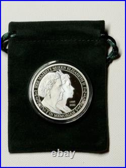 Queen Elizabeth Il Double Portrait 1oz Solid Silver Coin LOW MINTAGE & RARE