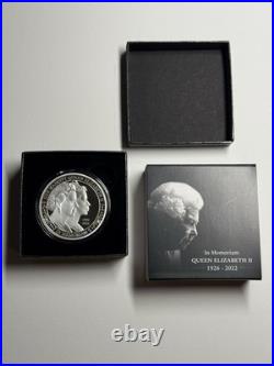 Queen Elizabeth Il Double Portrait 1oz Solid Silver Coin LOW MINTAGE & RARE