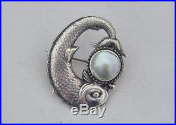 RARE CHARLES HORNER SOLID SILVER ARTS & CRAFTS FISH & PEARL BROOCH c1910