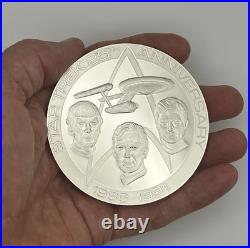 STAR TREK 25TH ANNIV SOLID STERLING SILVER MEDALLION 3? (5.695 ozT/177.2 g). 925 STAR TREK 25TH ANNIV SOLID STERLING SILVER MEDALLION 3? (5.695 ozT/177.2 g). 925