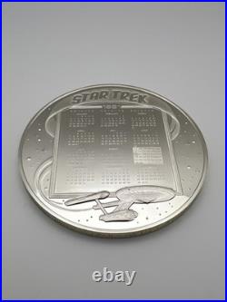 STAR TREK 25TH ANNIV SOLID STERLING SILVER MEDALLION 3? (5.695 ozT/177.2 g). 925 STAR TREK 25TH ANNIV SOLID STERLING SILVER MEDALLION 3? (5.695 ozT/177.2 g). 925