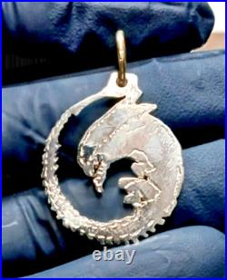 Silver aliens xenomorph pendant (Handmade) solid 925 silver