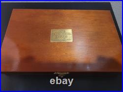 Sir Winston Churchill 22ct Gold on Solid Silver set of Ingots with Wood Case