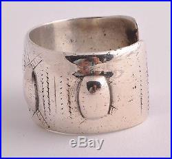 Vintage Bedouin Egyptian solid silver cuff bracelet